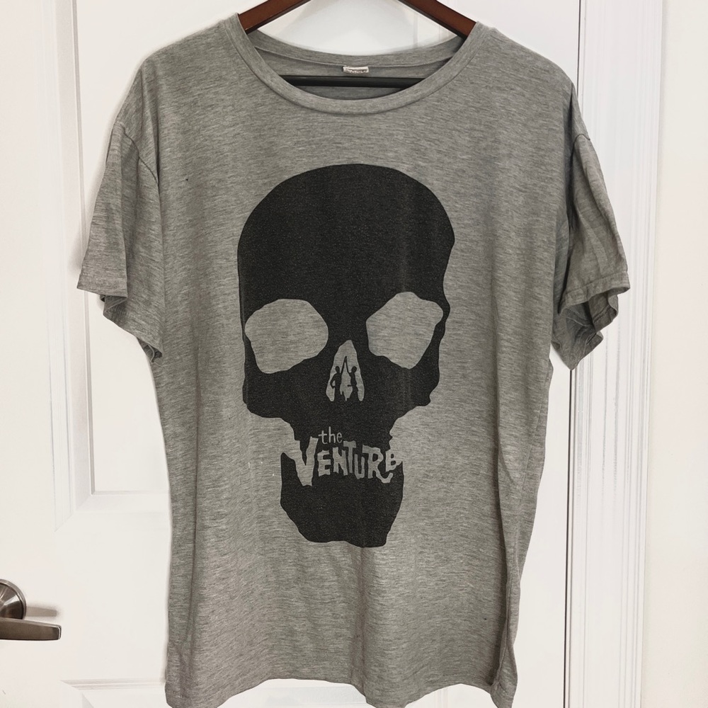 💌🖤 FWP Adult Swim Venture Bros Pj Top